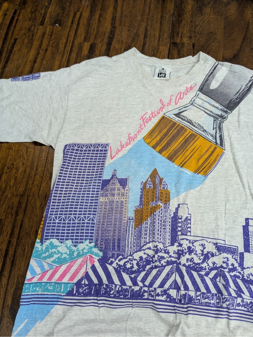 Milwaukee Lakefront Festival of Arts Vintage Shirt Large